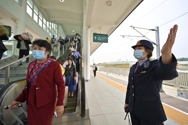 预计发送旅客3.1万人次！南阳车务段迎来假期首日客流高峰