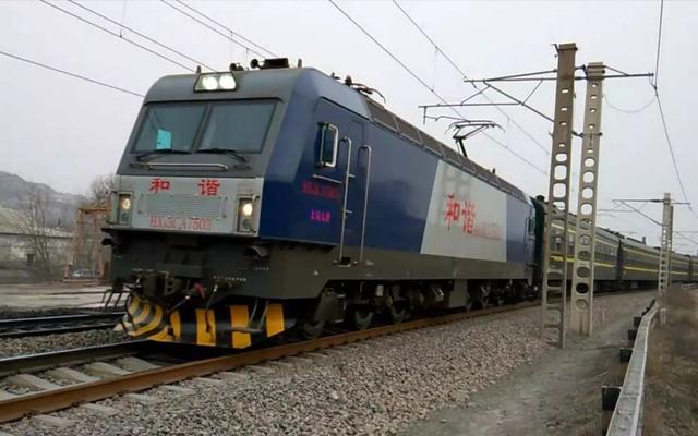HXD3家族之HXD3C：使用范围最广的直供电客运列车的牵引机车