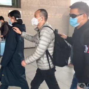 南宁车务段提升服务质量 保障重点旅客出行