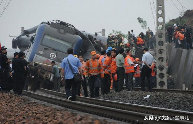 HXD3型7200KW干线货运机车 0199号机车因重大事故遭报废切割