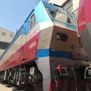 SS7D型电力机车剪影，西安铁路局“专供”，最高时速可达170公里